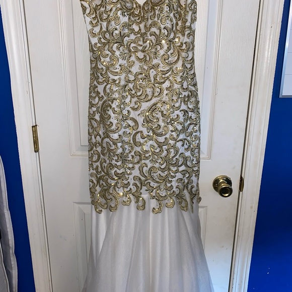 Pageant dress - Picture 4 of 5